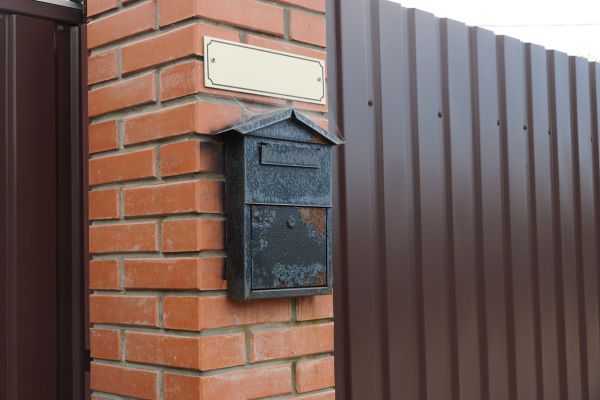 Brick Mailbox Restoration